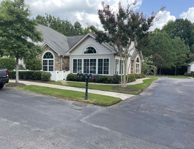 310 Stonevillage