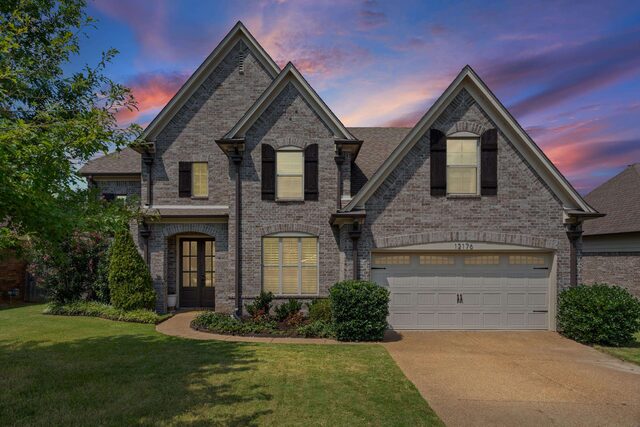 12176 Brooks River