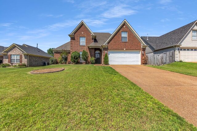 1525 Carlton Ridge