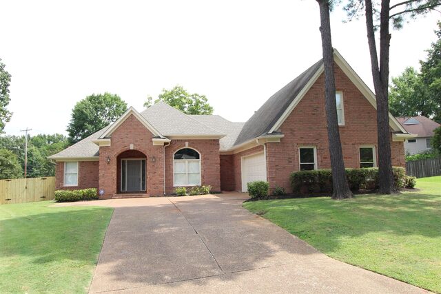 1800 Mill Glen