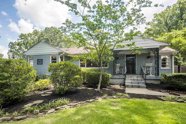 144 Magnolia