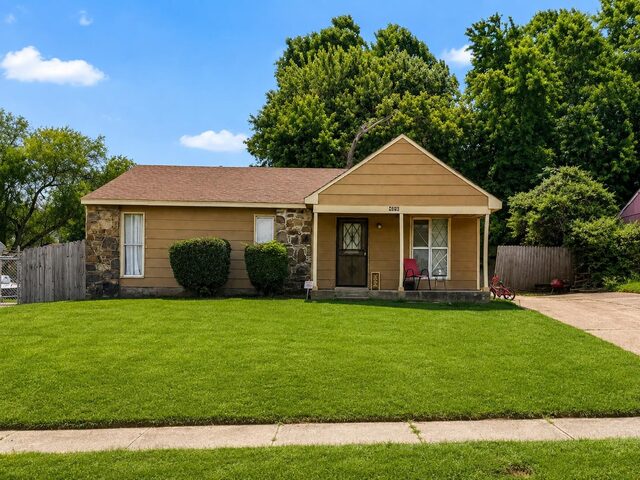 4376 Howardcrest
