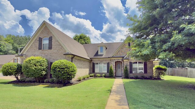 11215 Carston