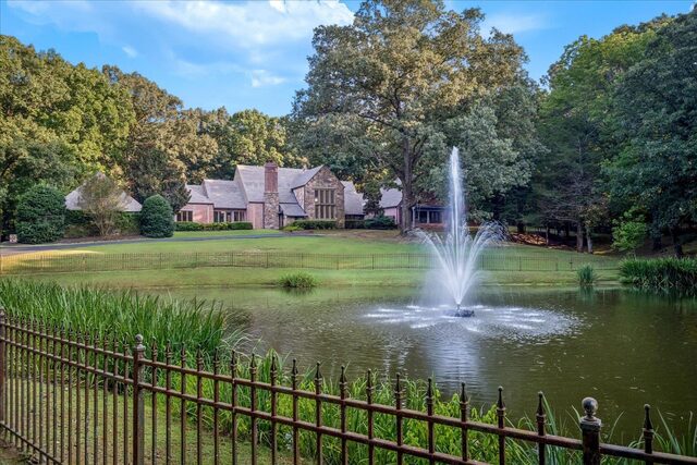 11110 Glen Birnham