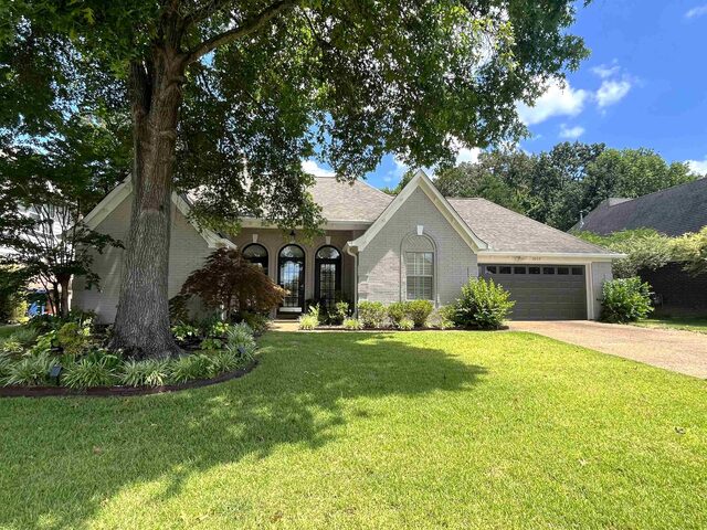 3052 Long Bridge
