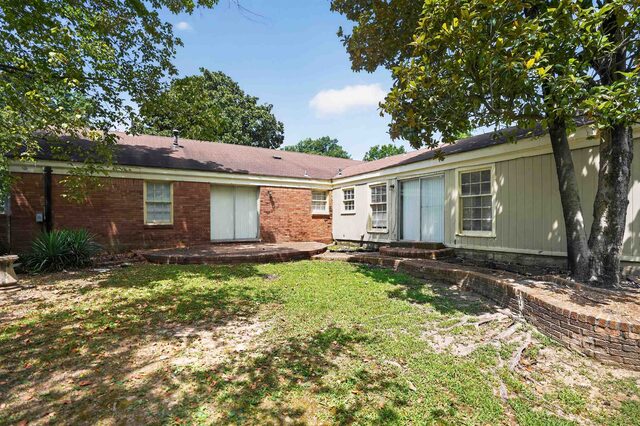 3244 Boxdale