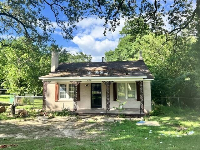 2382 Vanderbilt