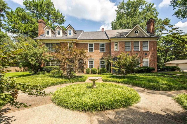 1635 Kimbrough Park