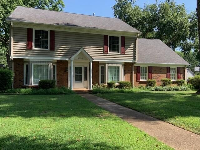 8038 Sparkling Lake