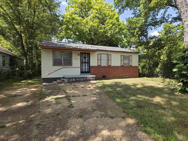 4535 Beacon Hill