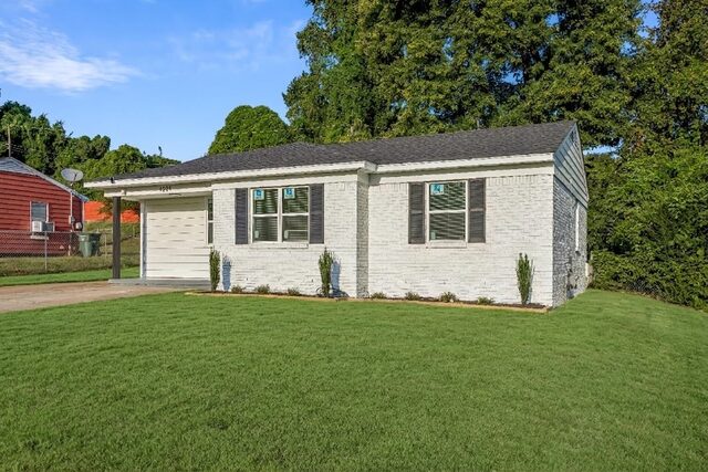 4239 Lawnview