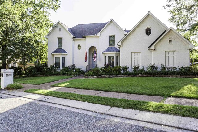 1337 Fairway Forest