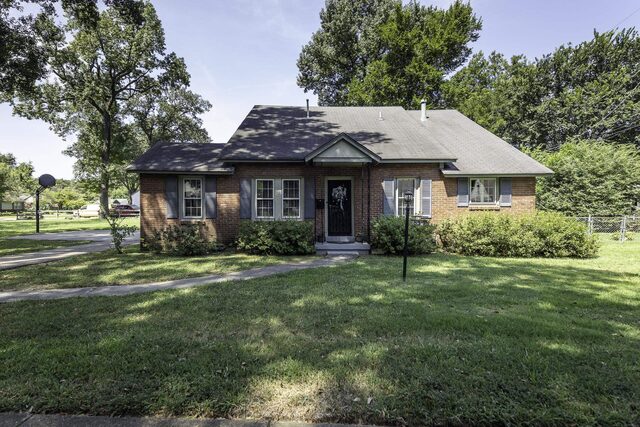 817 Shotwell