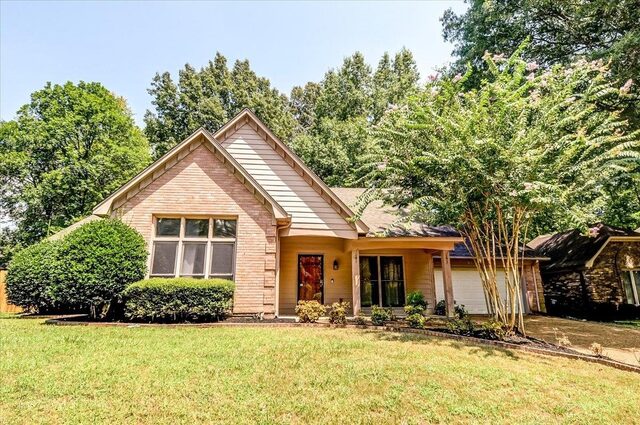 8902 Walnut Ridge
