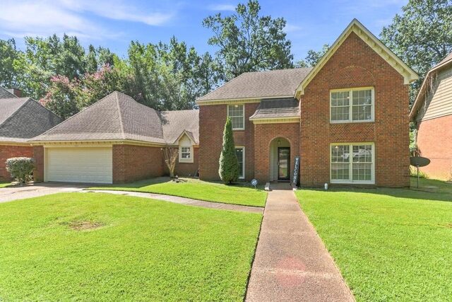 8941 Hickory Trail