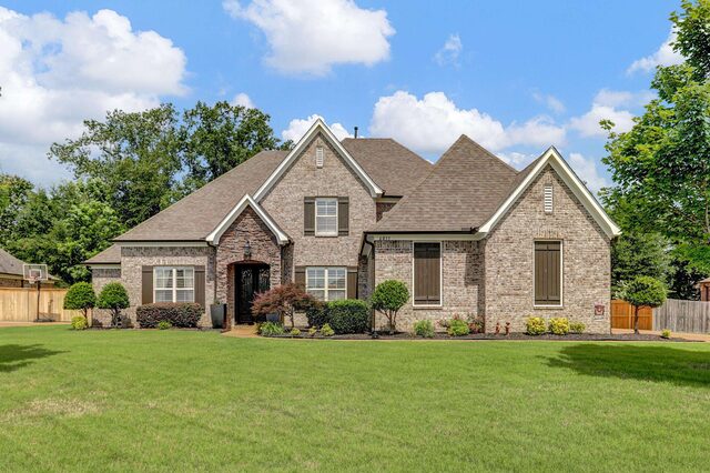 6031 Windsor Oak