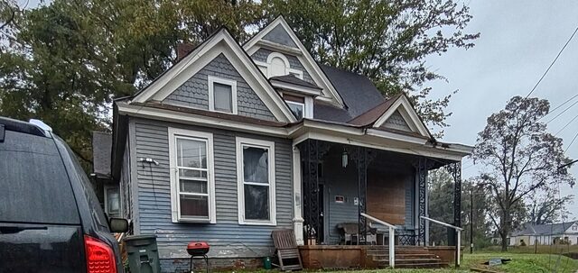 1021 Chelsea