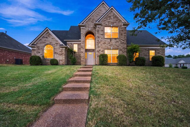 1472 Pemberton