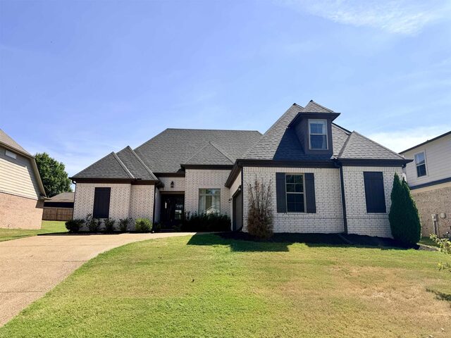 50 Whispering Creek