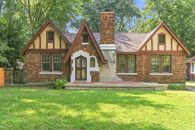 961 Barksdale