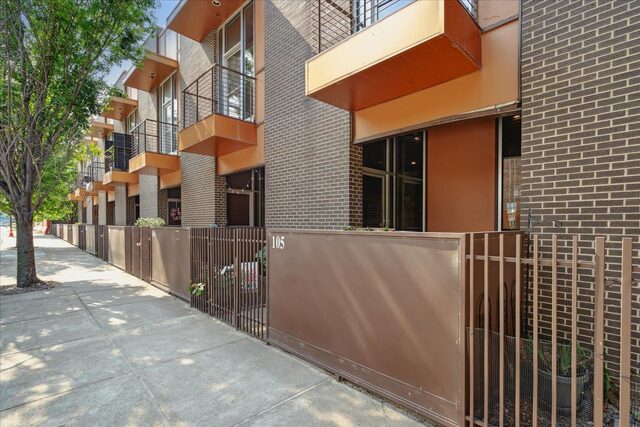 449 Monroe
