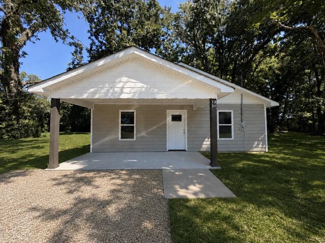 1320 Hornbrook