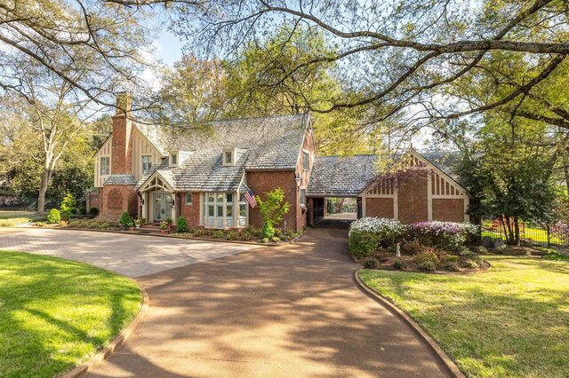 6245 Green Meadows