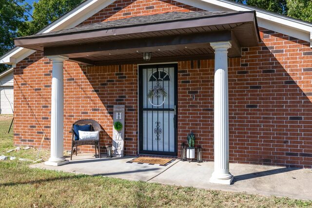 6805 Richardson Landing
