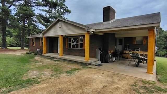 2158 Barlow