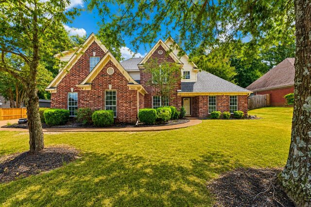 4742 Molsonwood
