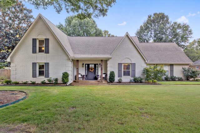 963 Autumn Oaks