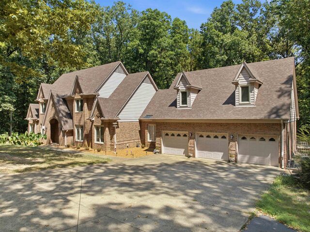 4546 Oak