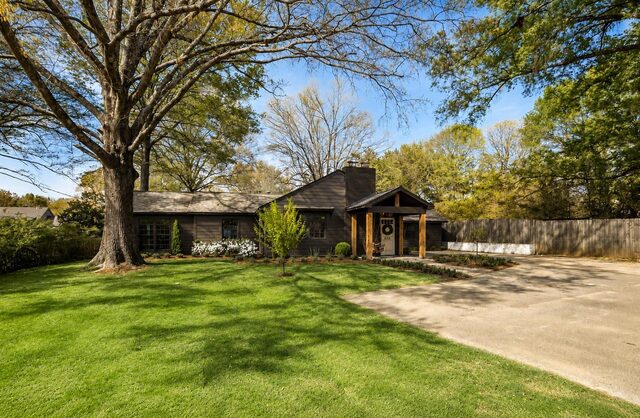 306 Poplar