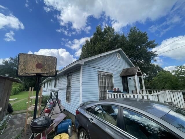 4005 Elliston