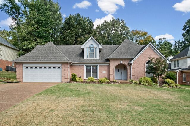 2416 Carrol Ridge