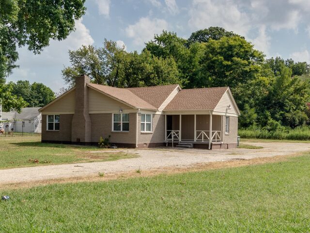 3438 Fontaine