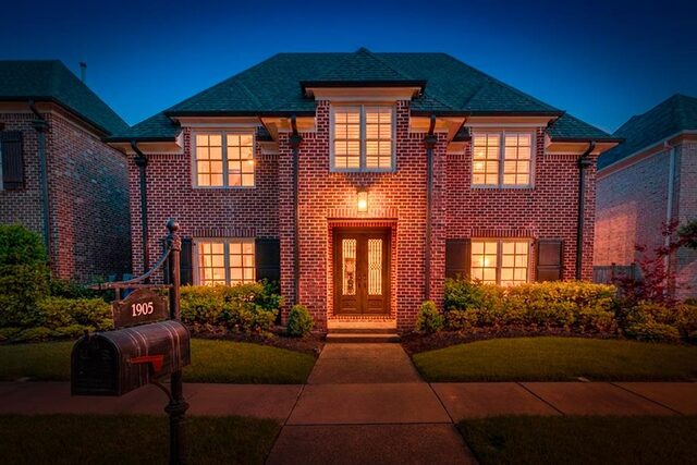 1905 Enclave Hollow