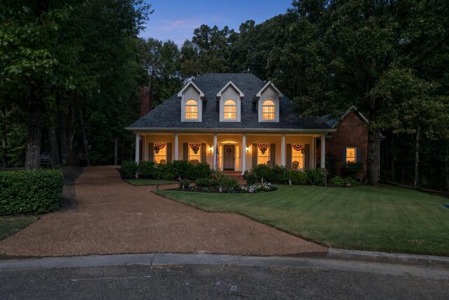 7816 Wood Glen