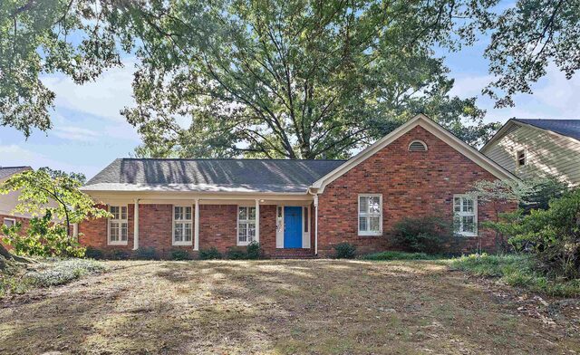 2371 Brook Hollow