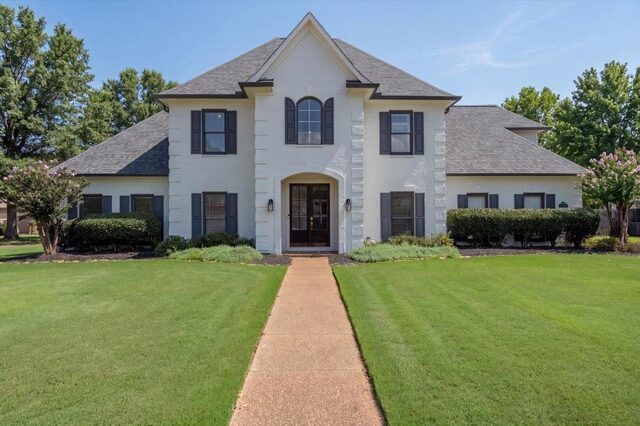 2056 Dogwood Garden