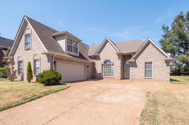 9562 Misty Knoll