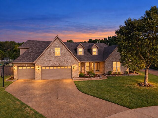 4626 Charity Glen