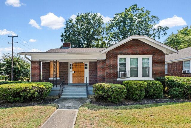 615 Mallory