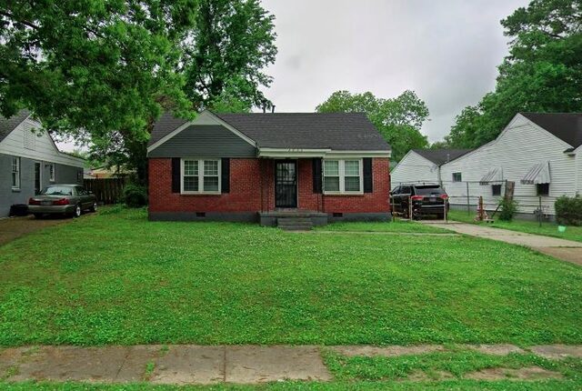2933 Radford
