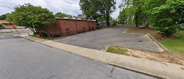 930 Tunstall