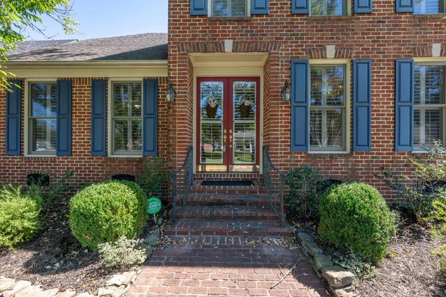 1524 Wolf Bend