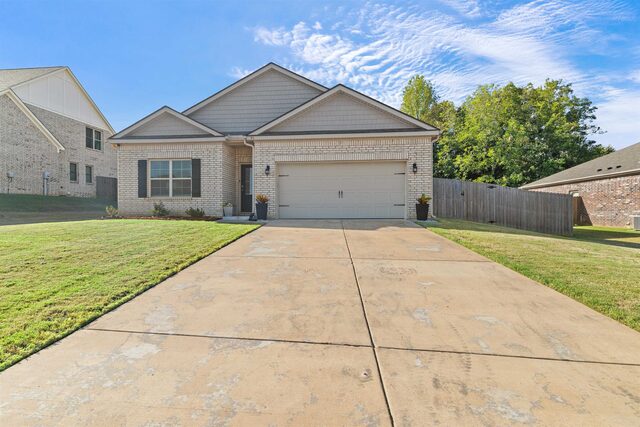 95 Fairway Hills