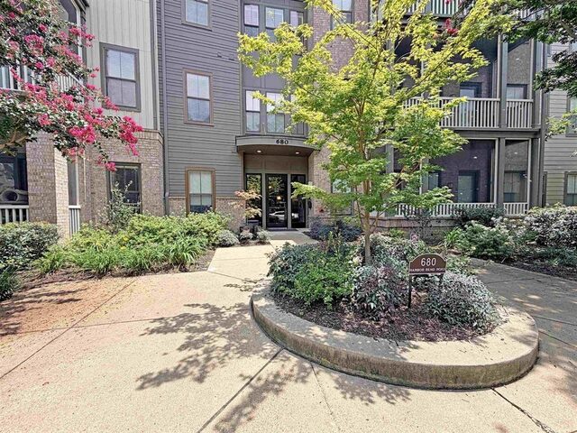 680 Harbor Bend
