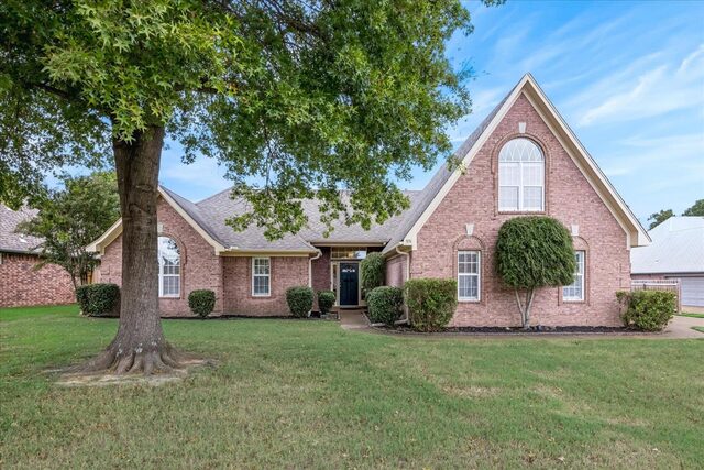 5151 Bluff Springs